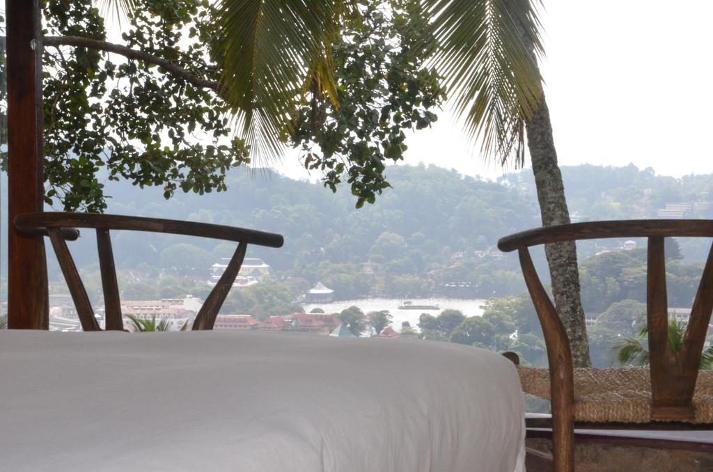 The Buena Vista Kandy Ruang foto