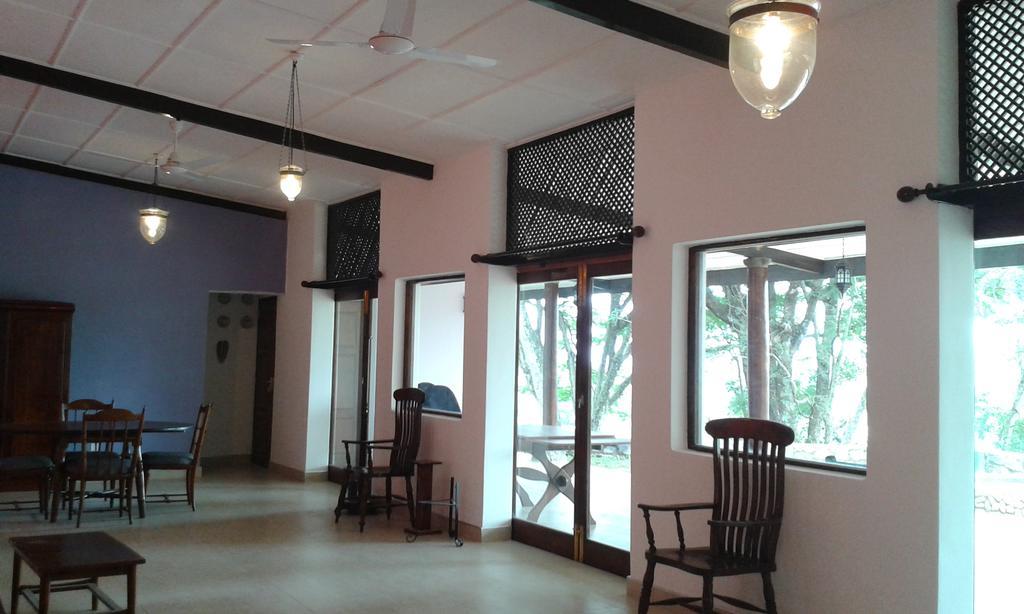 The Buena Vista Kandy Bagian luar foto